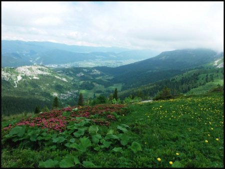 Sentier Péronnard sur le Val de Villard-de-Lans.