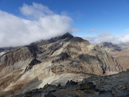 Le Grand Roc et la Pointe de l’Echelle dans les nuages