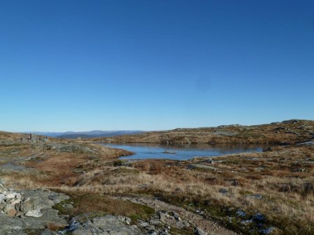 Un autre étang plus loin sur la route