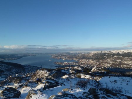 Vue d’ensemble de Byfjorden à Ulriken 1/3