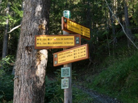 On quitte ici le GR pour monter au col de Maronne