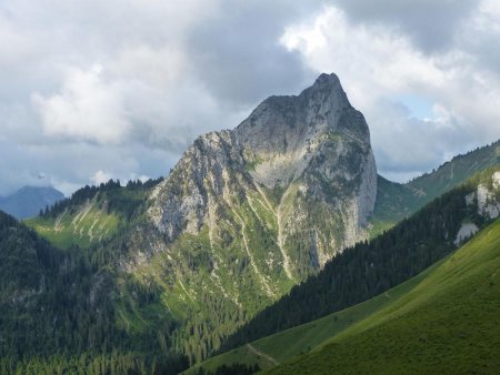 L’impressionnant Mont Chauffé