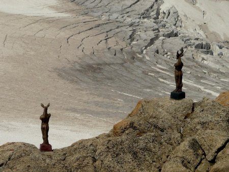 L’étrange bestiaire de la cabane du Trient