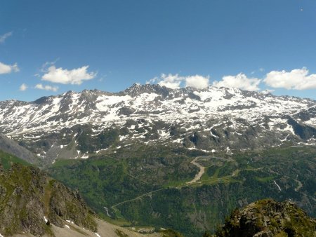 Vue d’ensemble de la chaîne des Grandes Rousses