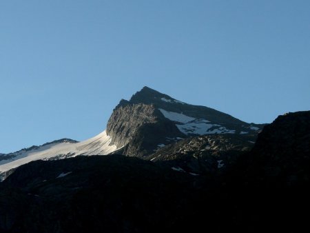 Au-dessus du refuge d’Avérole : vue sur l’Ouille d’Arbéron