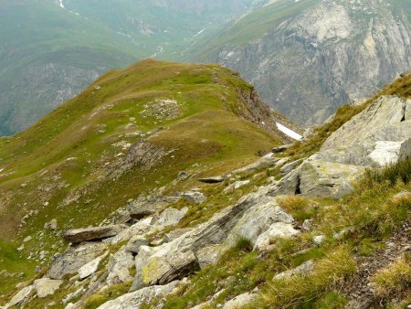 Vue arrière sur le replat 2733m