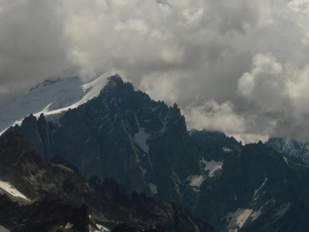 Temps couvert sur la Barre des Ecrins