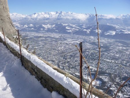 Ca plonge sur Grenoble et Belledonne