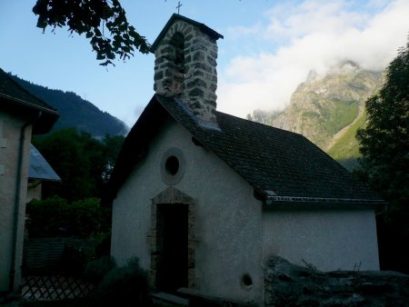 Chapelle de Dessous la Roche.