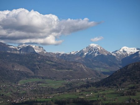 Les Bauges vues de la route de Prépoulain