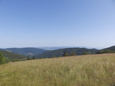 Vers les Monts du Lyonnais.