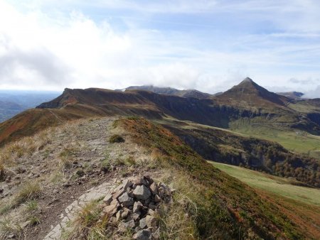 En montant au Puy de Peyre Arse