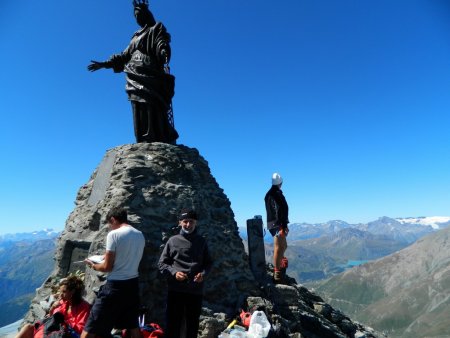 La photo du sommet, perdu dans la foule.