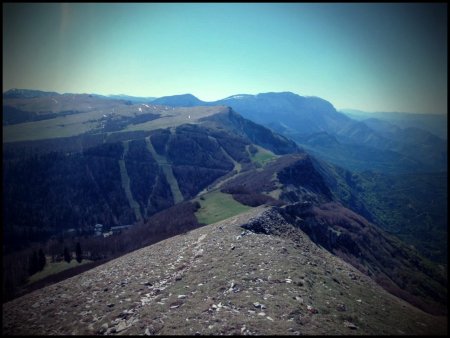 Son arête sud-est. 