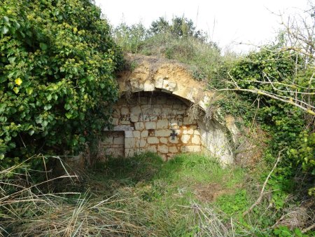 Vestiges d’un vieux moulin cavier