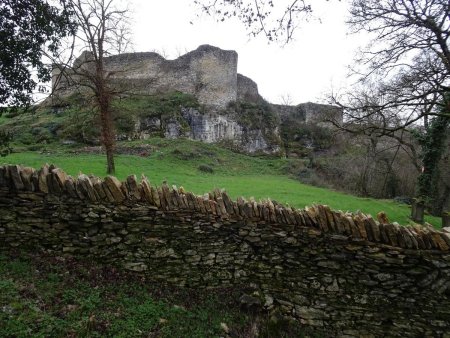 St-Hippolyte : descendre alors à droite