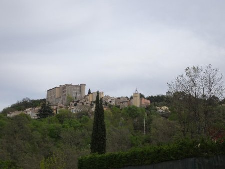 St-Martin de Pallières au loin