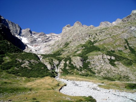 Ruisseau émissaire du glacier des Sellettes.