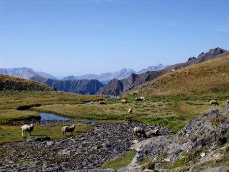 L’arrivée sur le replat pas très loin du lac Labarre