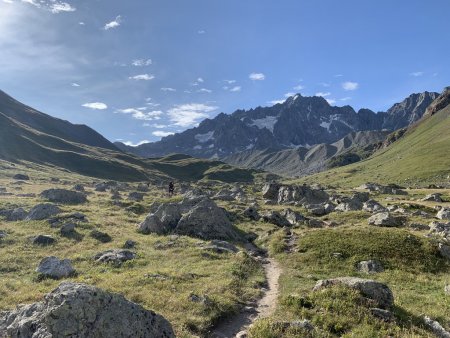 Sentier non embouteillé.