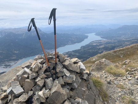 Le lac de Serre-Ponçon.