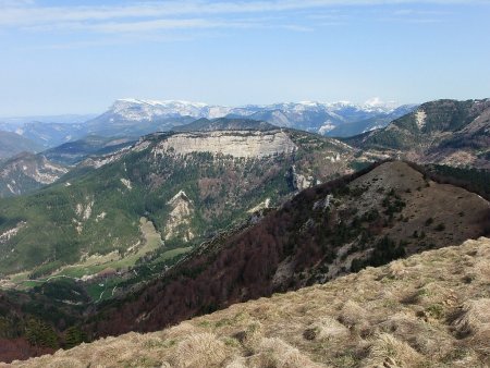 La Montagne du Glandasse en arrière-plan du point IGN 1686m