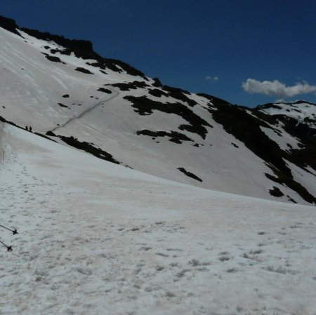 La sente menant au Col de la Croix du Bonhomme