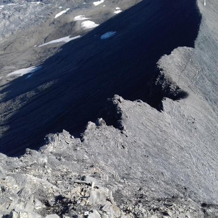 L’arête Nord de la sortie de celle-ci