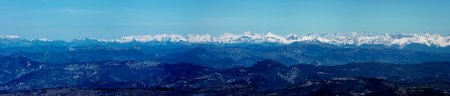 Panorama du sommet.