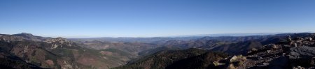 Panoramique en direction des Alpes.